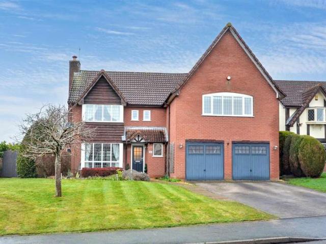 Farm for sale in Little Stoke, Stafford