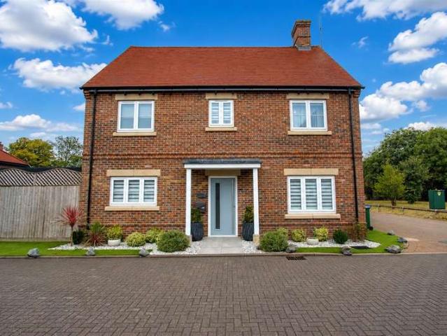 Farm for sale in Aston Clinton, Buckinghamshire