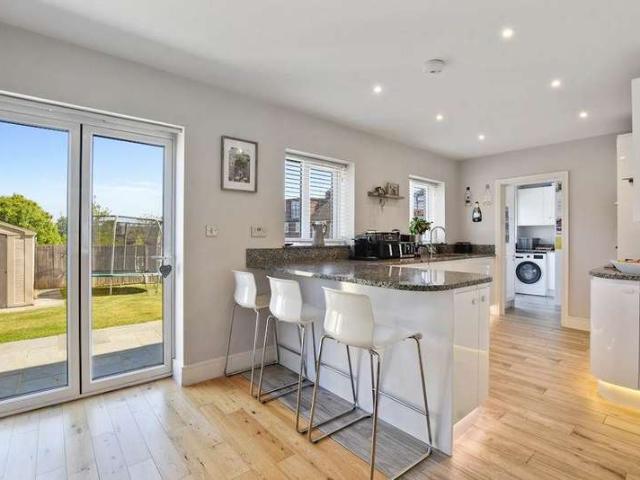 Farm for sale in Potters Bar, Hertfordshire