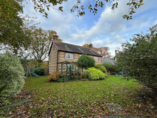 Farm for sale in Lytchett Matravers