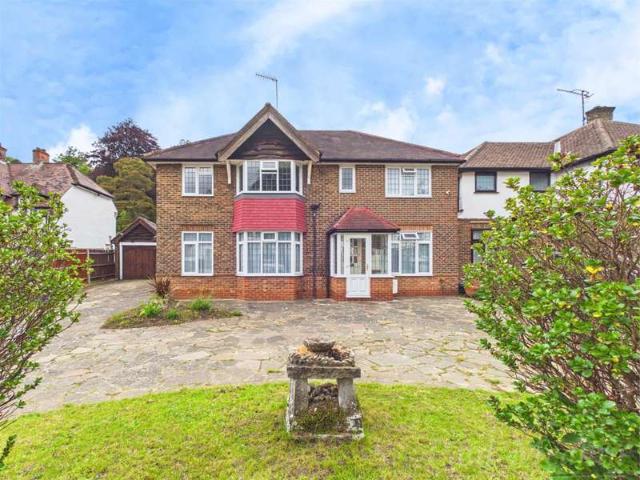 Farm for sale in London Borough of Croydon, Selsdon