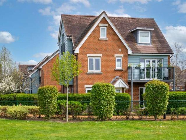 Farm for sale in Red Hill, Surrey