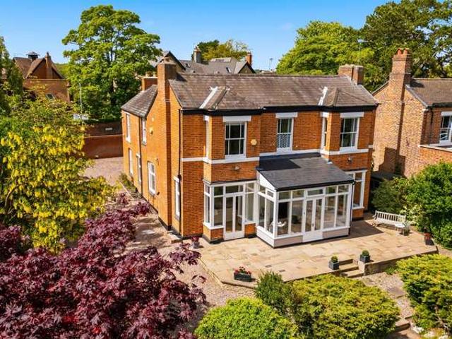 Farm for sale in Driffold, Birmingham