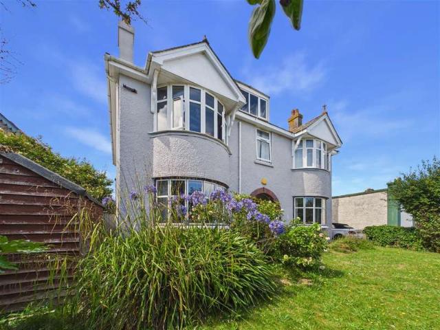 Farm for sale in Longrock, Cornwall