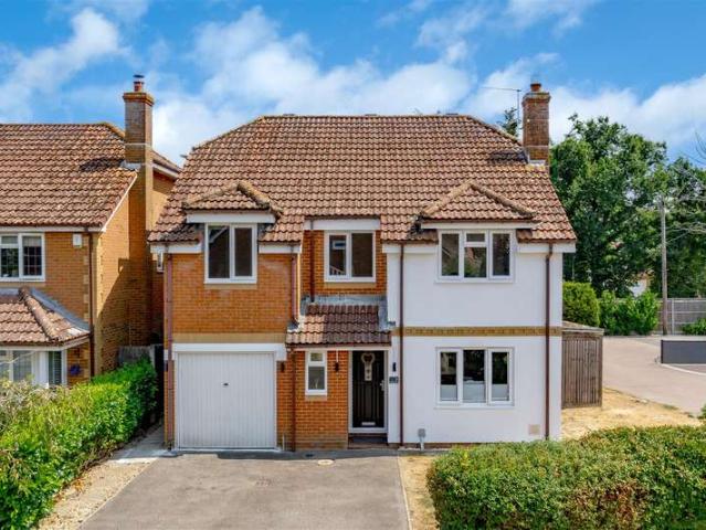 Farm for sale in Burstow, Hillview