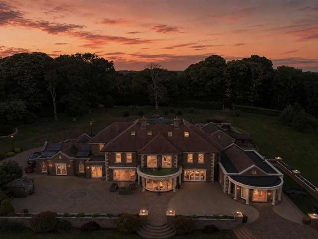 Farm for sale in Merley, Poole