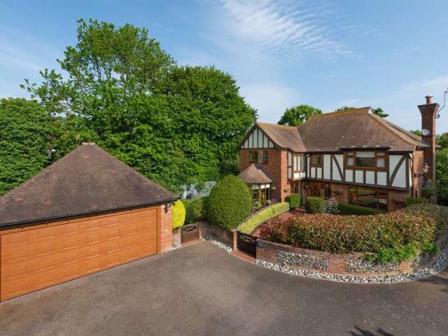 Farm for sale in The Bridge, Kent