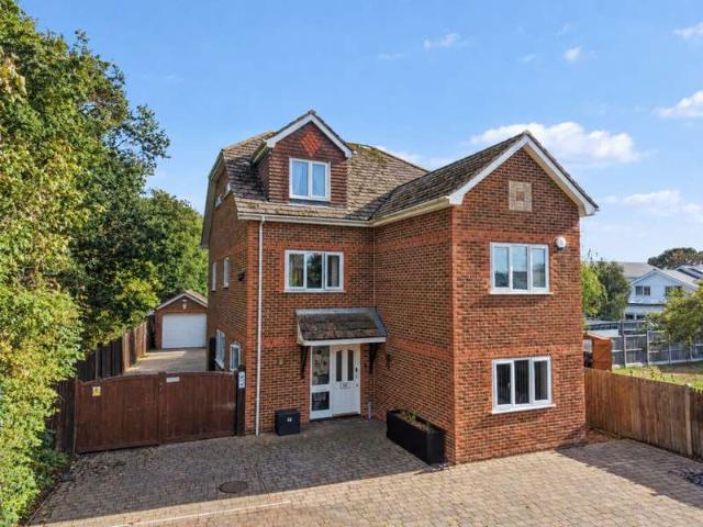 Farm for sale in Hamworthy, Poole