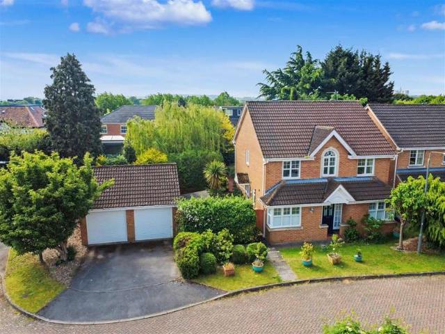 Farm for sale in Attenborough, East Midlands