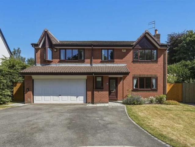 Farm for sale in Bollinbrook, Macclesfield