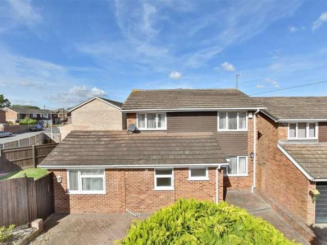 Farm for sale in Rainham, Gillingham