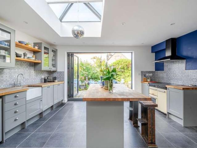 Farm for sale in Chapmanslade