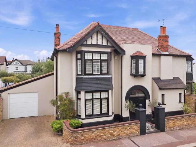 Farm for sale in Alton Barnes, Essex