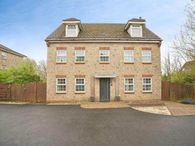 Farm for sale in Broadlands, Wales