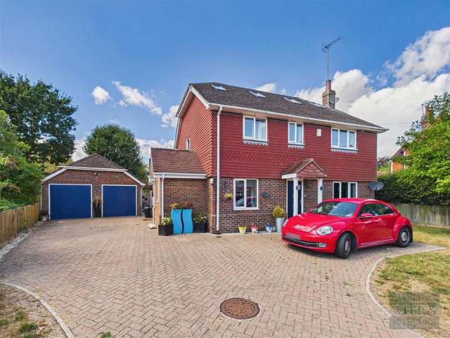 Farm for sale in Bridgefield, Kent