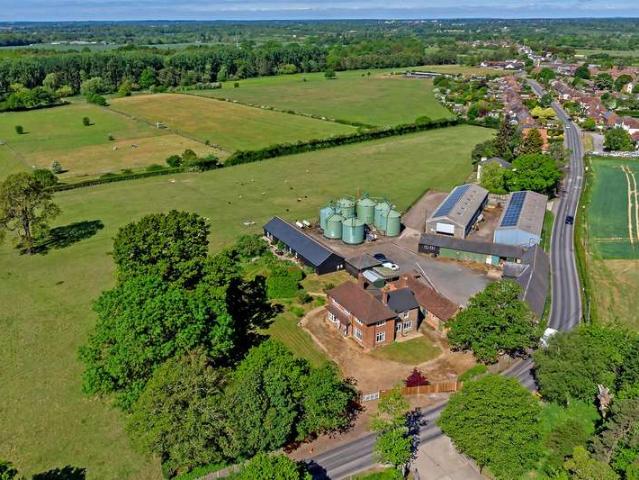 Farm for sale in Five Acres, Hertfordshire