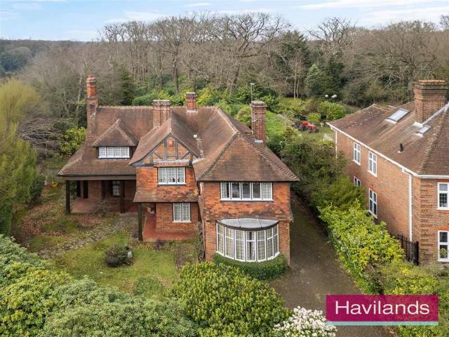 Farm for sale in Winchmore Hill, Palmers Green