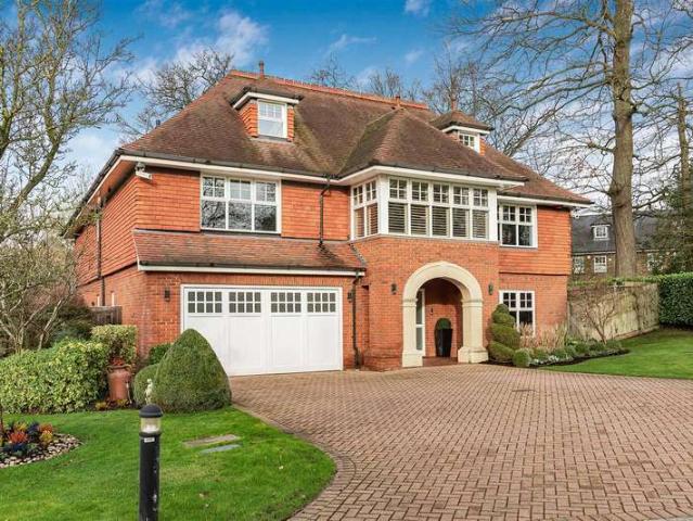 Farm for sale in Letchmore Heath, Aldenham