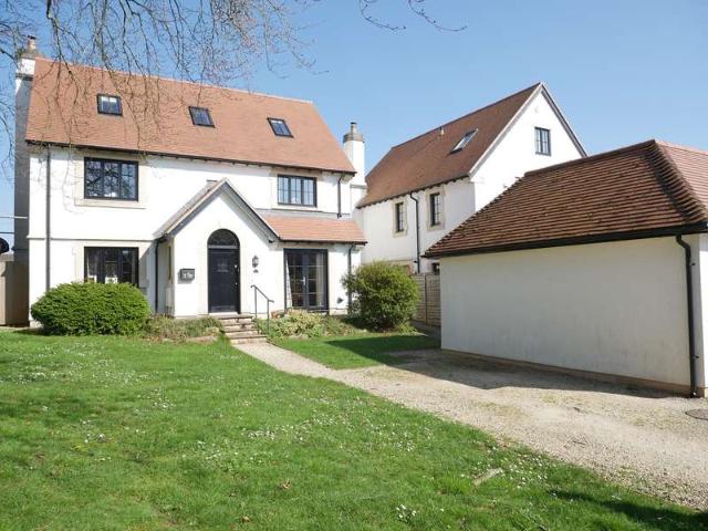 Farm for sale in Hallatrow, Bath And North East Somerset