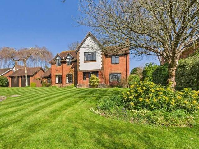 Farm for sale in Nepcote, Clapham