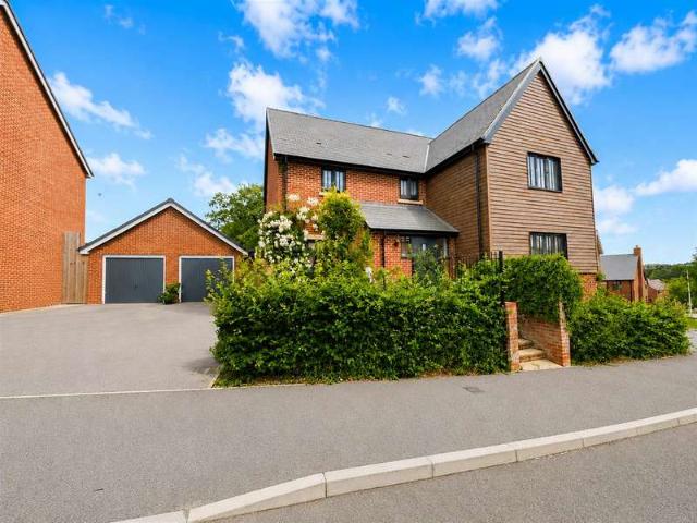 Farm for sale in Uckfield, Cross In Hand