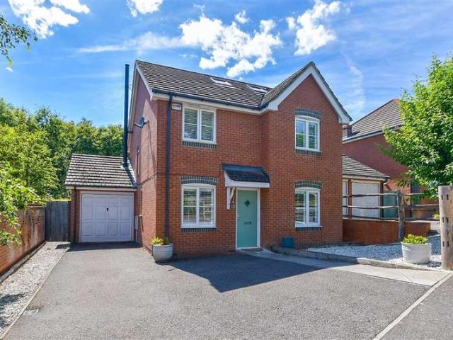 Farm for sale in Orchard Heights, Bridgefield