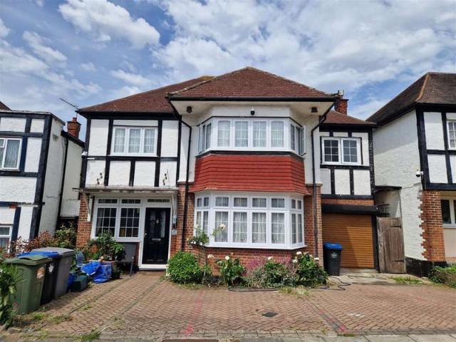 Farm for sale in London Borough of Brent, Greater London