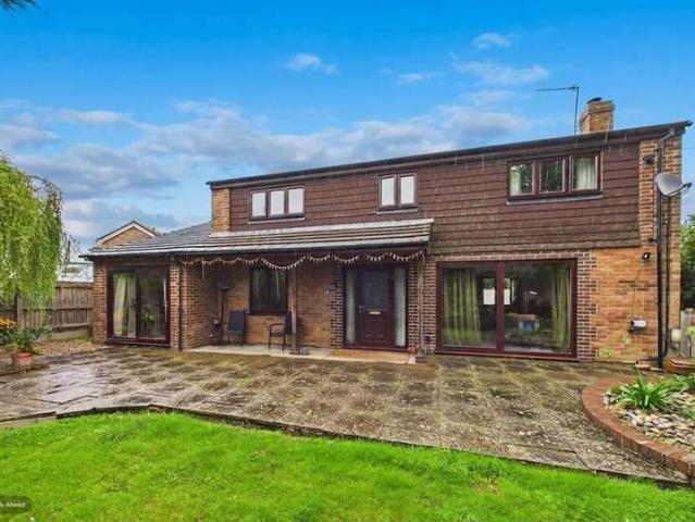 Farm for sale in Burgh St Peter, Norfolk