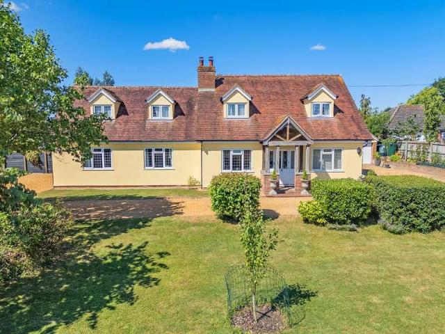 Farm for sale in Duton Hill, Essex