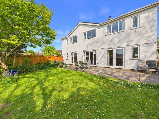 Farm for sale in Falcon Lodge, Wales
