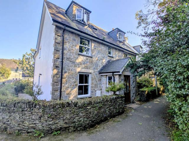 Farm for sale in Penbeagle, Cornwall