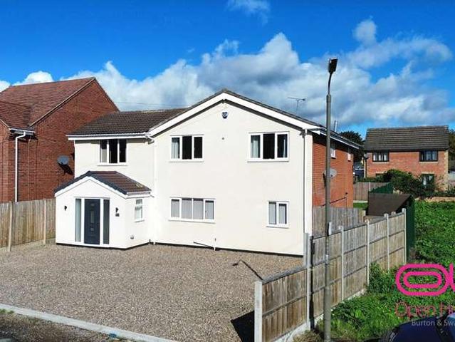 Farm for sale in Oversetts, Egginton