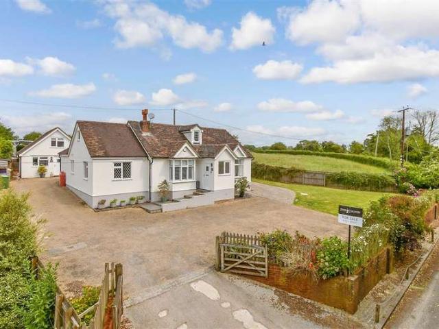 Farm for sale in Rhodes Minnis, Folkestone