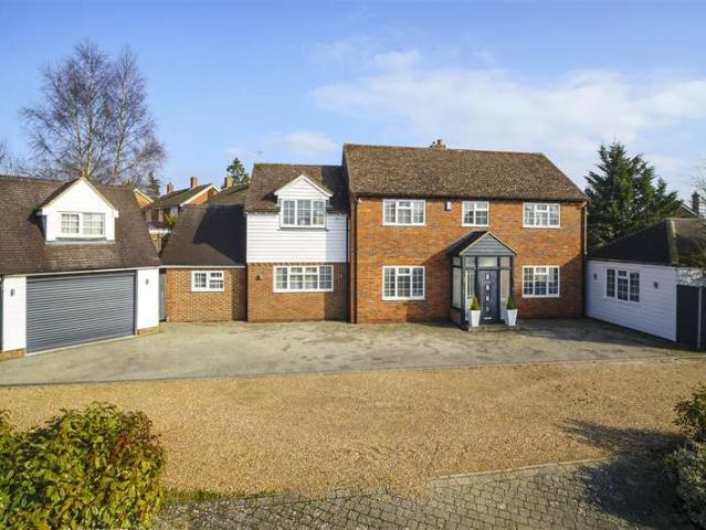 Farm for sale in Bearsted, Maidstone