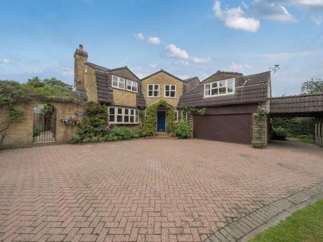 Farm for sale in Hillview, Surrey