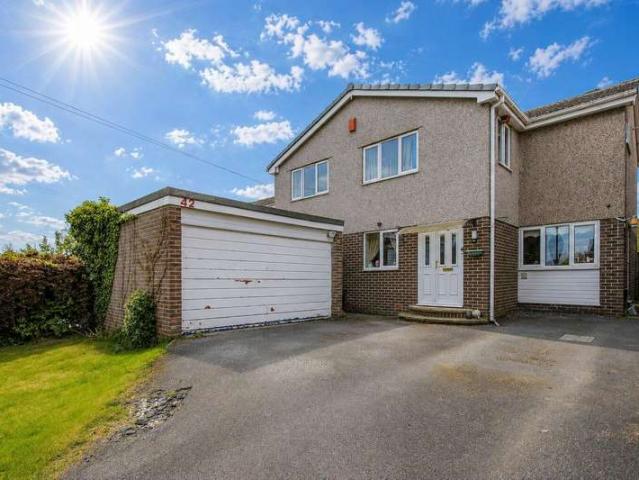 Farm for sale in Crofton, West Yorkshire