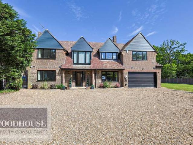 Farm for rent in Hadley Wood, Greater London