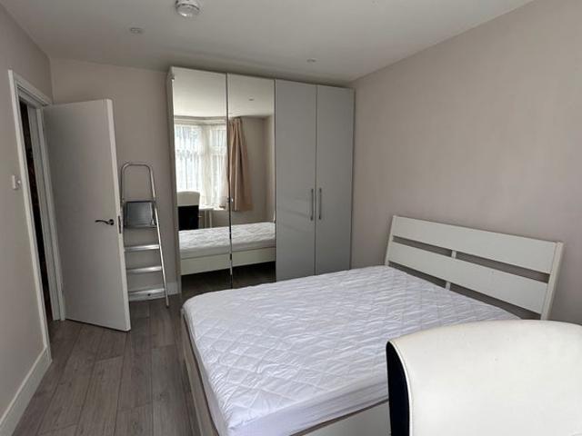 House for rent in Hendon, Greater London