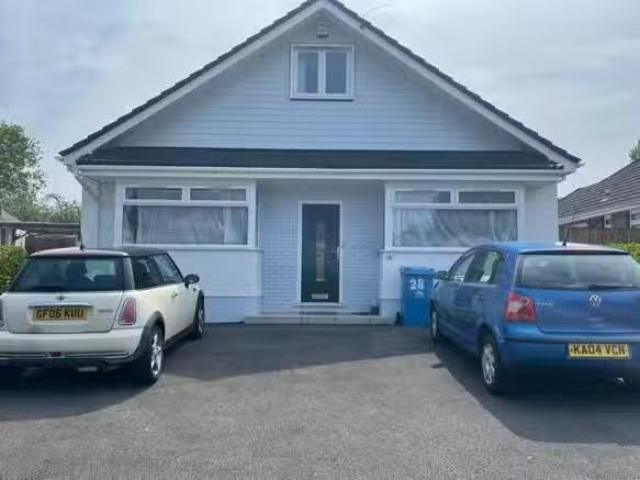House for rent in Wick, Bournemouth