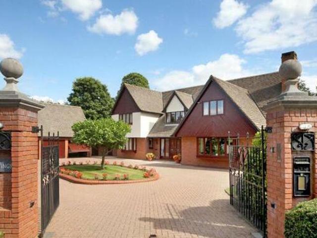 House for sale in Beaconsfield, Penn Bottom