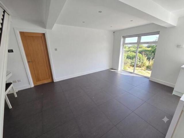 Farm for rent in Froggatt, East Midlands