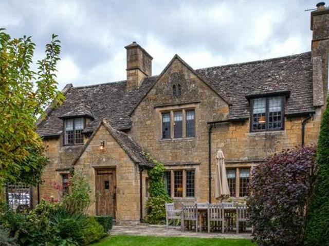 House for sale in Broadway, Wychavon