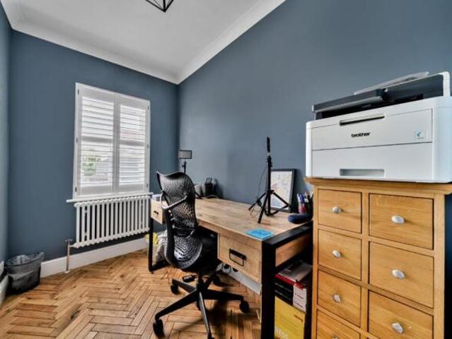 Farm for rent in Abbey Wood, Greater London