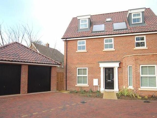 House for rent in Lyons, Greater London