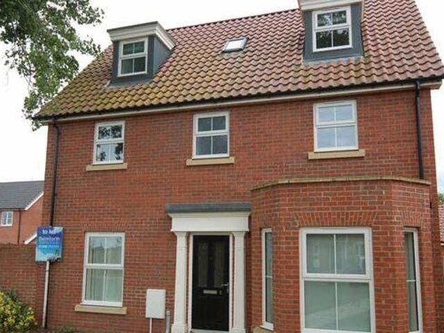 House for rent in Lyons, Greater London