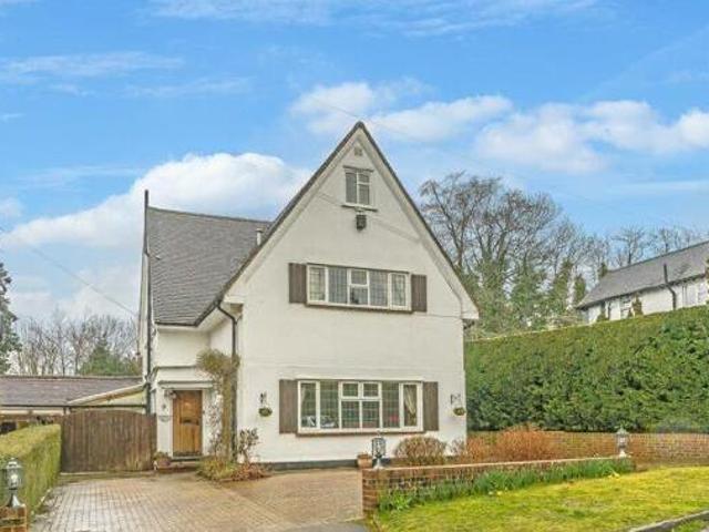 House for rent in Red Hill, Surrey