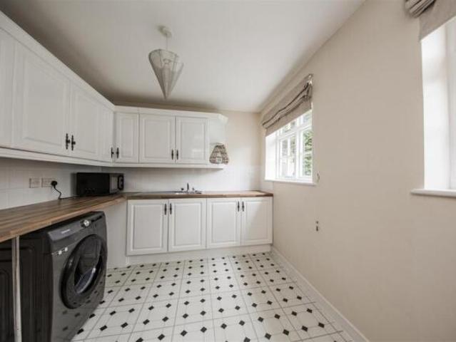 Farm for rent in Bourne Vale, Kent