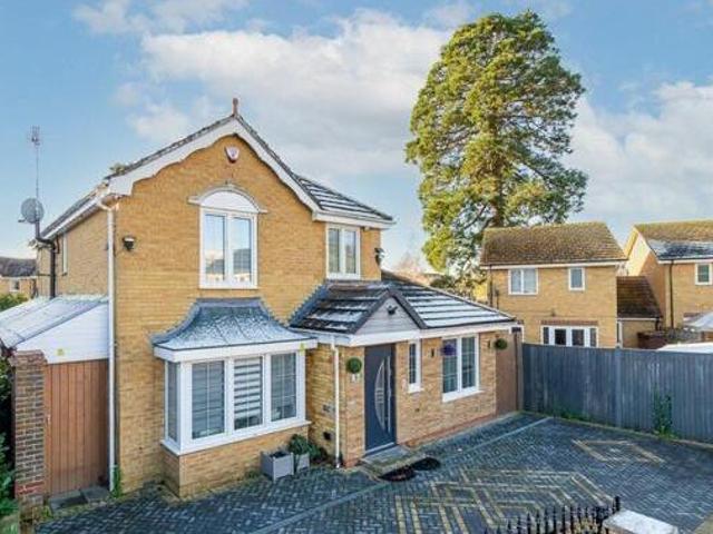 House for sale in Glynde, West Sussex