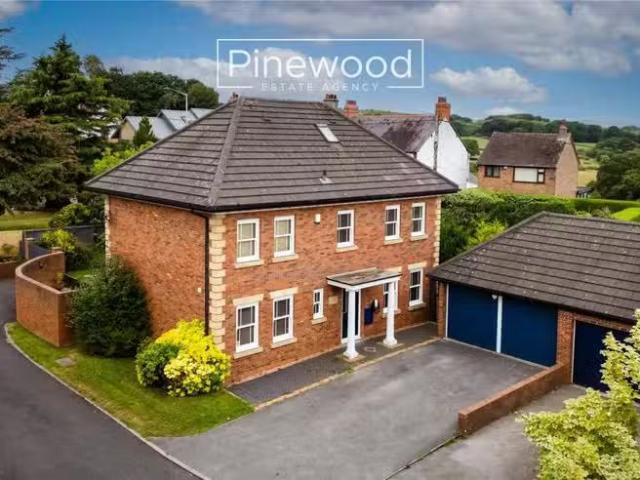 House for rent in Llanferres, Wales