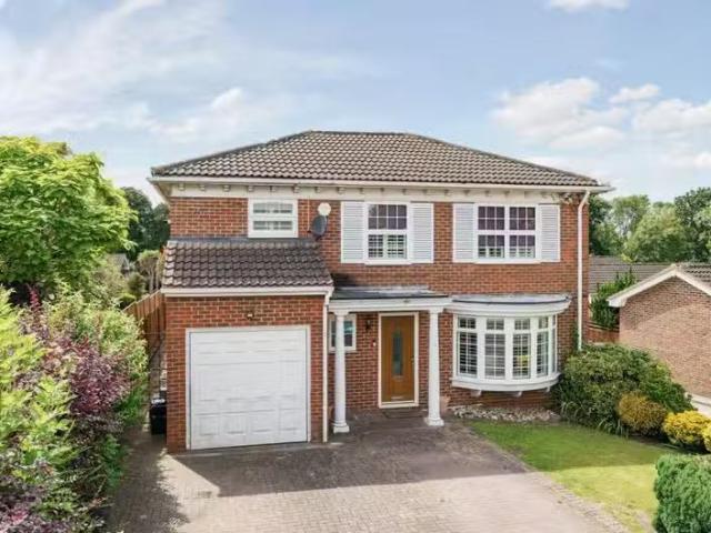 House for rent in Bickley, Widmore